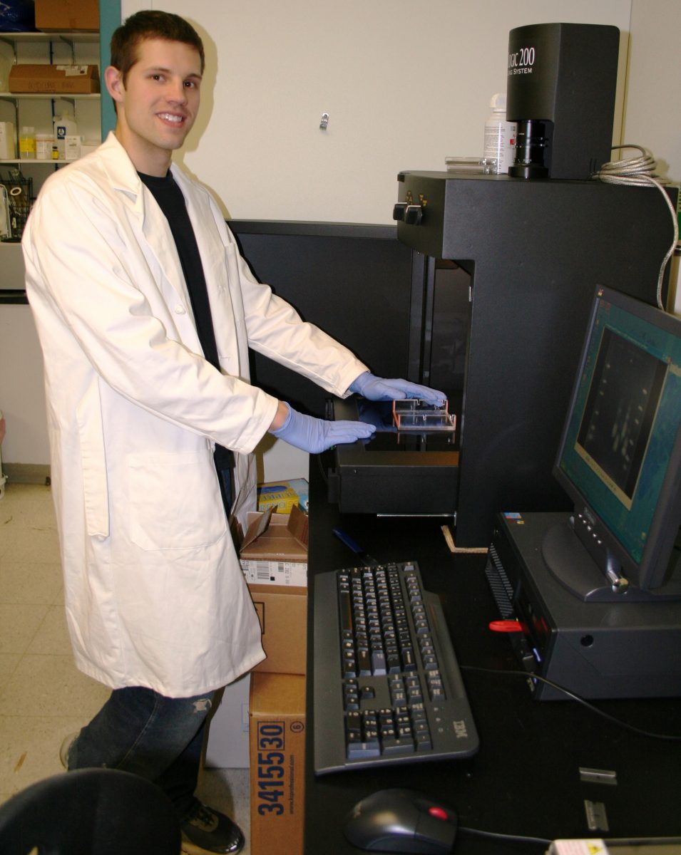 Studnet in lab coat 